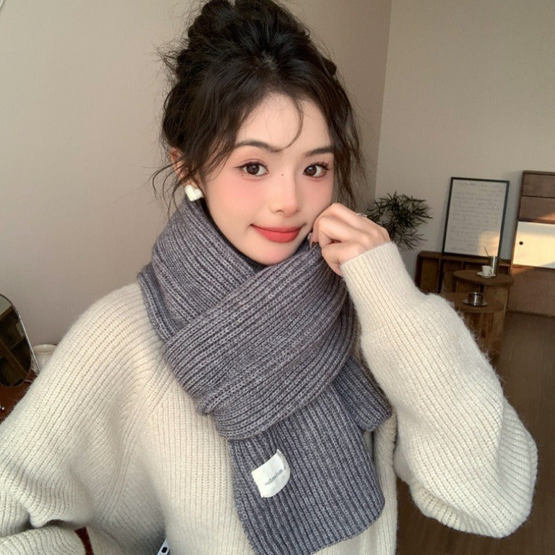 Women's scarves that make you look fairer