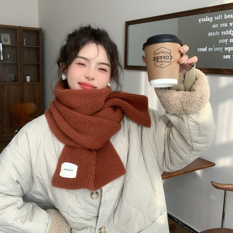Women's scarves that make you look fairer