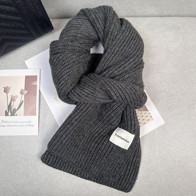 Women's scarves that make you look fairer